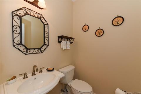 201 Orchard Cove Rd, Locust Hill, VA 23092 photo 14