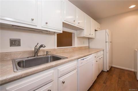 11639 E Briar Patch Dr #11639, Midlothian, VA 23113 photo 9