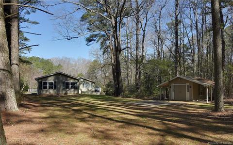 418 Peake Rd, Weems, VA 22576 photo 32
