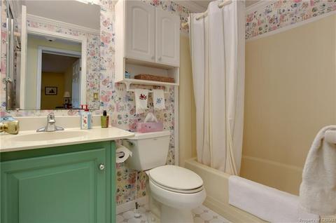 418 Peake Rd, Weems, VA 22576 photo 24