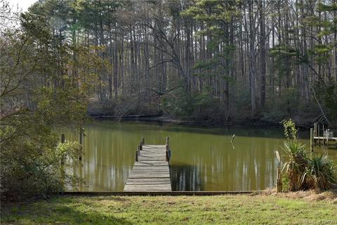 418 Peake Rd, Weems, VA 22576 photo 40