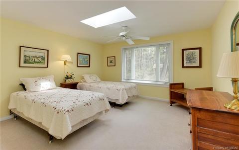 418 Peake Rd, Weems, VA 22576 photo 25
