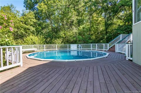 418 Peake Rd, Weems, VA 22576 photo 12