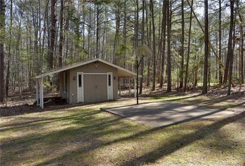 418 Peake Rd, Weems, VA 22576 photo 31
