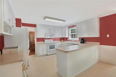 2160 Chepstow Ter, Midlothian, VA 23113 photo 10