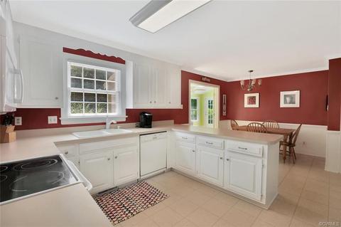 2160 Chepstow Ter, Midlothian, VA 23113 photo 9