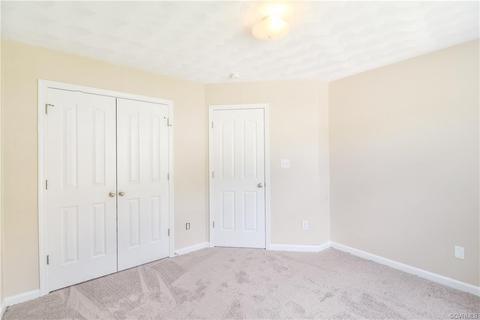 2084 Merrick Dr, Hayes, VA 23072 photo 21