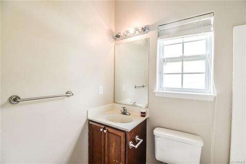 2084 Merrick Dr, Hayes, VA 23072 photo 2