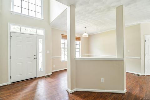 2084 Merrick Dr, Hayes, VA 23072 photo 7