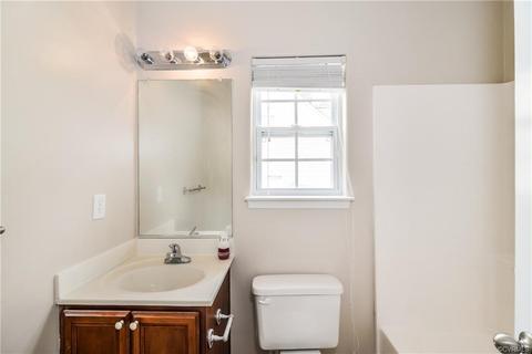 2084 Merrick Dr, Hayes, VA 23072 photo 3