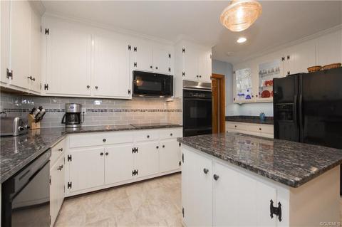2430 Braemar Ct, Midlothian, VA 23113 photo 14