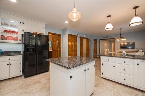 2430 Braemar Ct, Midlothian, VA 23113 photo 12