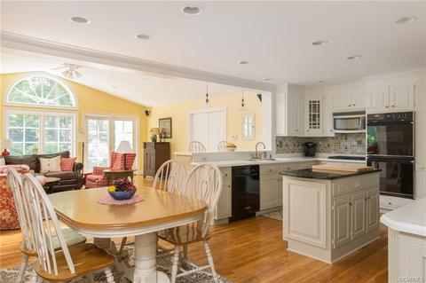 2610 Leafield Ter, Midlothian, VA 23113 photo 12