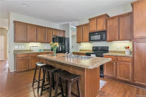 9906 Brading Ln, Midlothian, VA 23112 photo 11