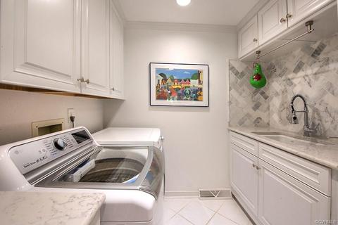 3700 Commodore Point Cir, Midlothian, VA 23112 photo 17