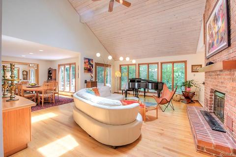 3700 Commodore Point Cir, Midlothian, VA 23112 photo 5