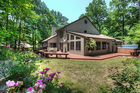 3700 Commodore Point Cir, Midlothian, VA 23112 photo 2