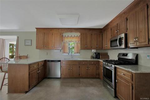 13808 Shadow Ridge Rd, Midlothian, VA 23112 photo 8