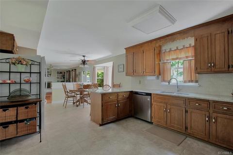13808 Shadow Ridge Rd, Midlothian, VA 23112 photo 6