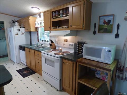 1988 Cook Rd, Powhatan, VA 23139 photo 5