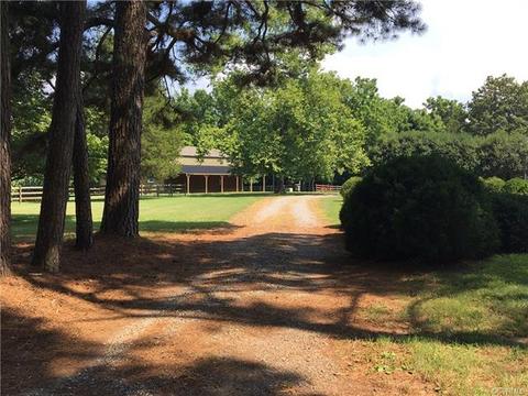2328 Stormont Rd, Saluda, VA 23149 photo 9