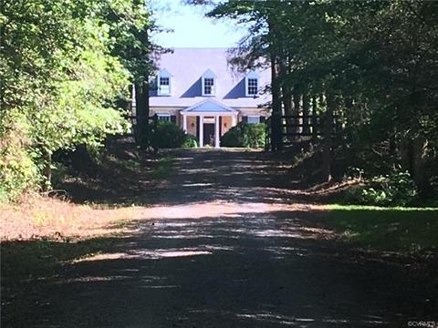 2328 Stormont Rd, Saluda, VA 23149 photo 2