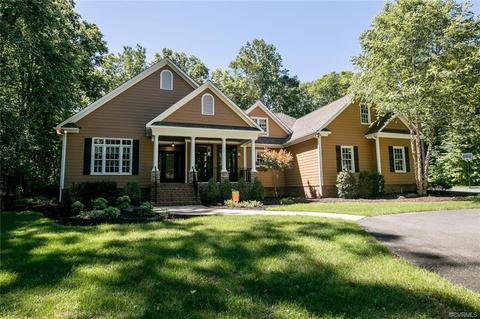 7365 Cedarcrest Rd, Hanover, VA 23069 photo 1