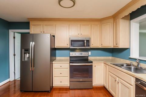 8399 Compass Ct, Mechanicsville, VA 23116 photo 6