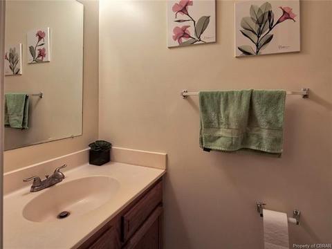 8114 Kitchener Dr, Gloucester, VA 23061 photo 20
