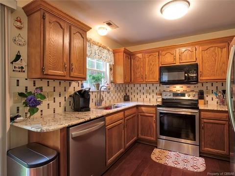 8114 Kitchener Dr, Gloucester, VA 23061 photo 8