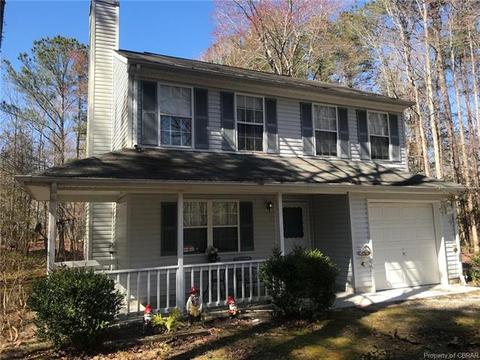8114 Kitchener Dr, Gloucester, VA 23061 photo 1