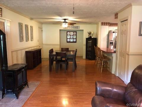 6229 Shady Ln, Gloucester, VA 23061 photo 5