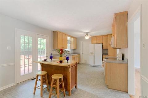 12112 Pinefields Ct, Henrico, VA 23231 photo 6