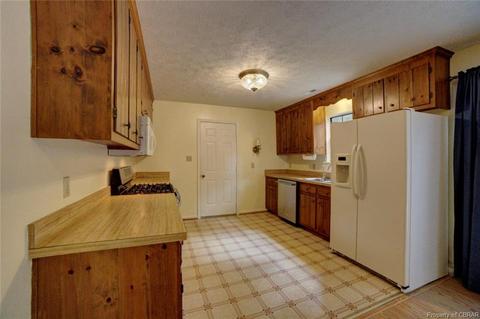 3461 Hickory Fork Rd, Gloucester, VA 23061 photo 8