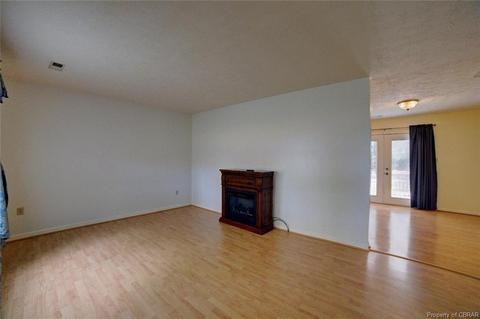 3461 Hickory Fork Rd, Gloucester, VA 23061 photo 4