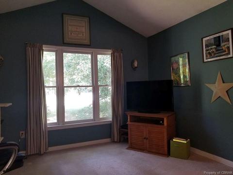 4587 Bufflehead Dr, Gloucester, VA 23061 photo 7
