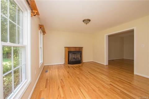 5211 Grubby Rd, Wilsons, VA 23894 photo 18