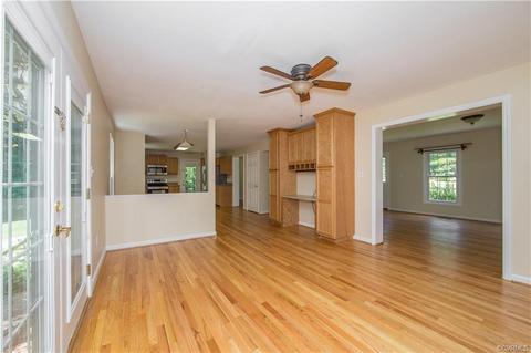 5211 Grubby Rd, Wilsons, VA 23894 photo 15