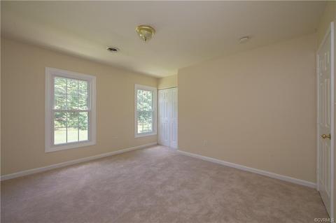 5211 Grubby Rd, Wilsons, VA 23894 photo 30