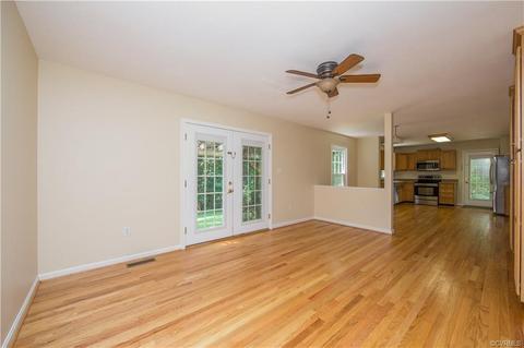 5211 Grubby Rd, Wilsons, VA 23894 photo 14