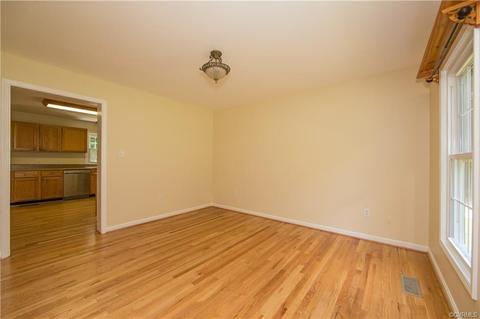 5211 Grubby Rd, Wilsons, VA 23894 photo 20