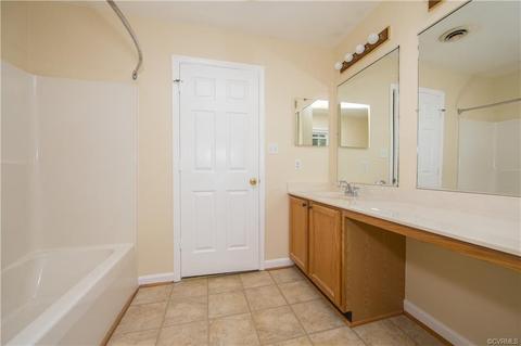 5211 Grubby Rd, Wilsons, VA 23894 photo 29