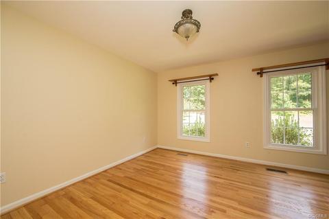 5211 Grubby Rd, Wilsons, VA 23894 photo 21