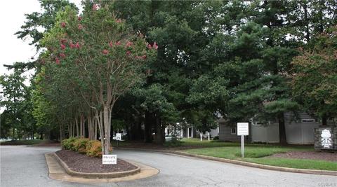 1319 Sycamore Square Dr, Midlothian, VA 23113 photo 3