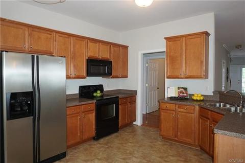 1013 Alcorn Ter, Midlothian, VA 23114 photo 2