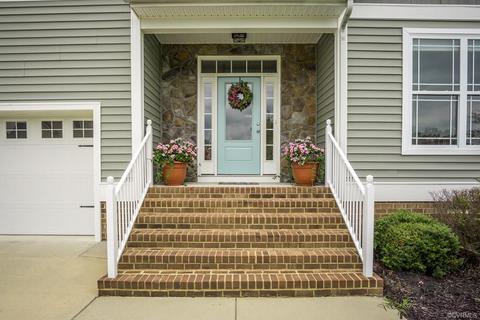 3712 Evershot Dr, Midlothian, VA 23112 photo 2