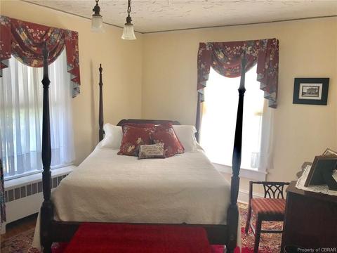 515 Stormont Rd, Saluda, VA 23149 photo 16