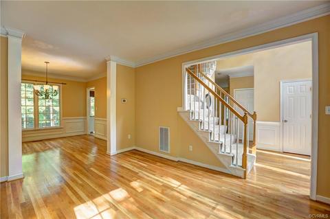 5512 Houndmaster Rd, Midlothian, VA 23112 photo 2
