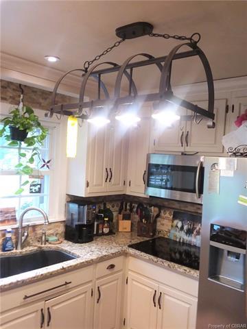 9151 Rangtang Rd, Gloucester, VA 23061 photo 5