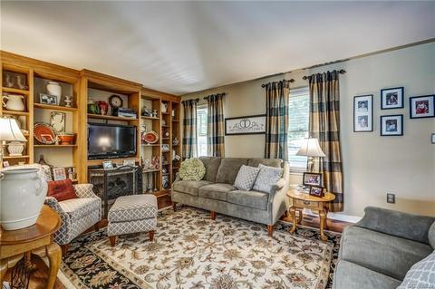 4513 Edrie Dr, Sutherland, VA 23885 photo 6